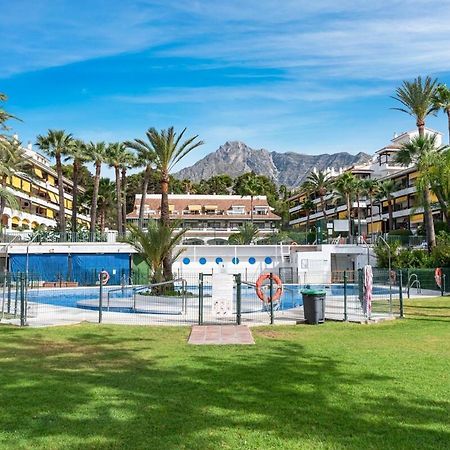 Golden Mile Getaway, Garden View, Pool & Comfort Marbella Exteriör bild