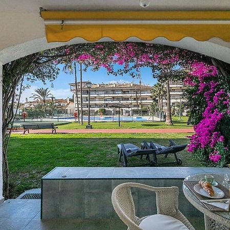Golden Mile Getaway, Garden View, Pool & Comfort Marbella Exteriör bild