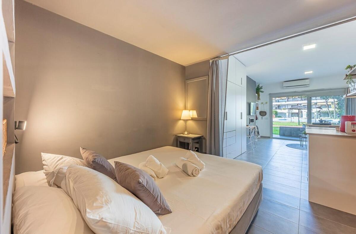 Golden Mile Getaway, Garden View, Pool & Comfort Marbella Exteriör bild