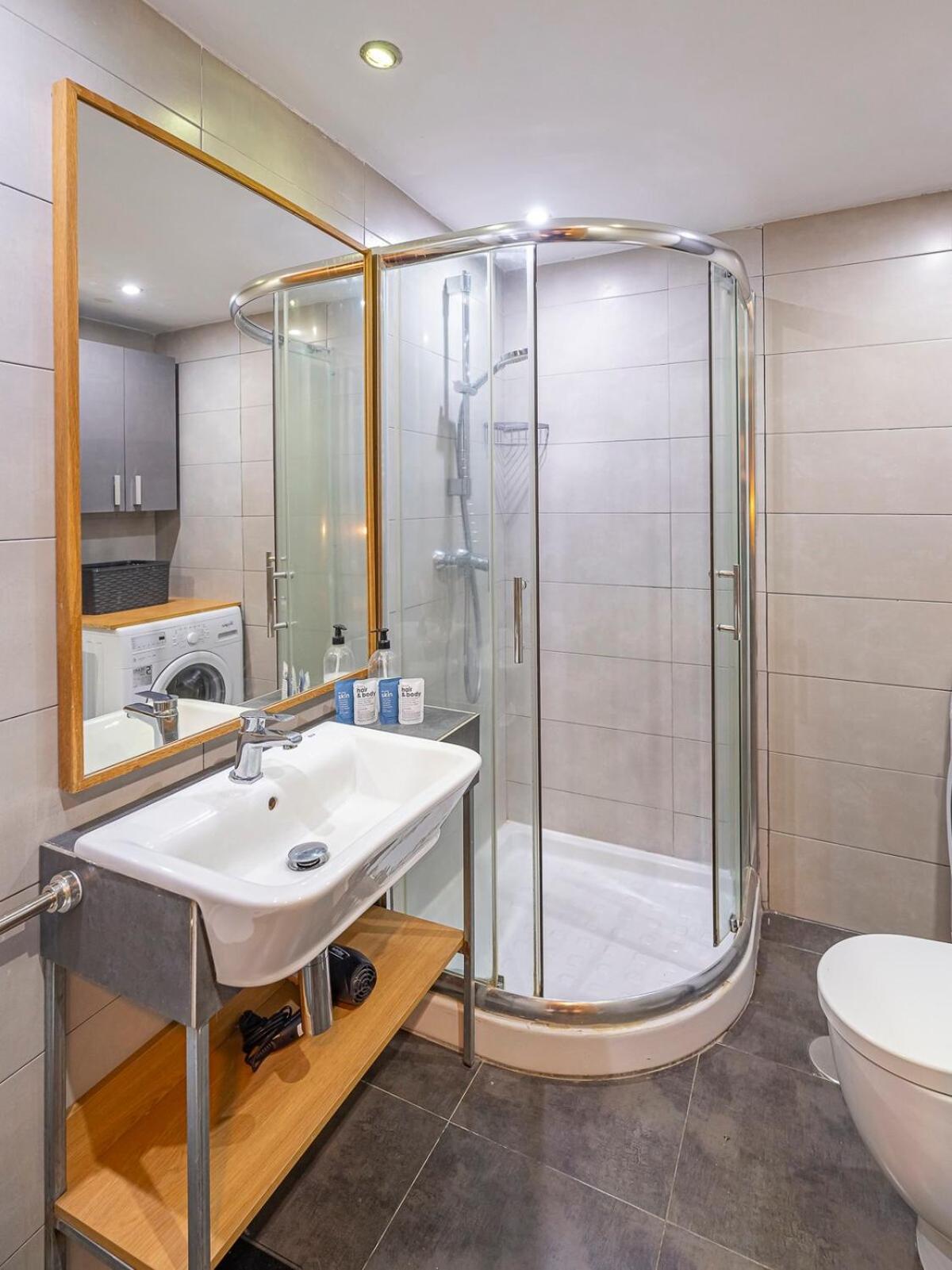 Golden Mile Getaway, Garden View, Pool & Comfort Marbella Exteriör bild